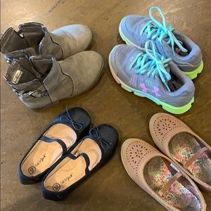 Lot of girls size 10/11 shoes